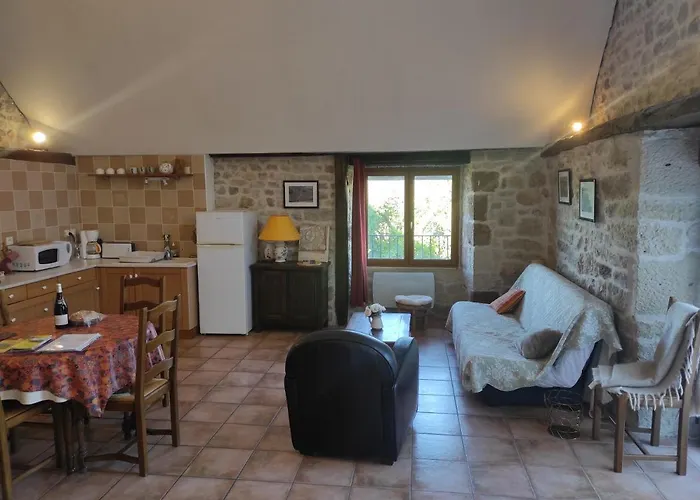 Au Calme Avec Superbe Vue : La Talonie Hébergement de vacances *